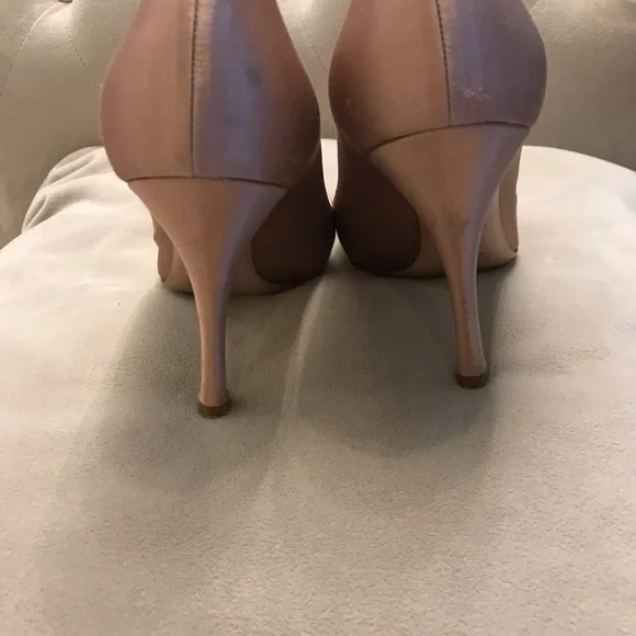 Prada shoes - Picture 2 of 5